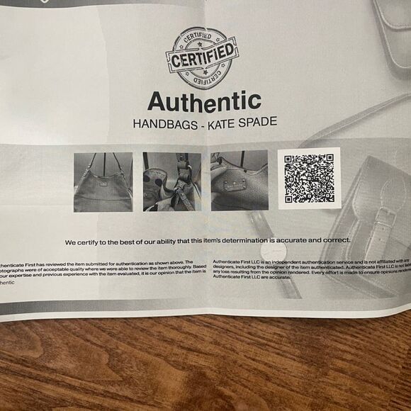 Kate Spade Women Leather Shoulder Bag 
Good pre-owned conditions - Picture 7 of 8